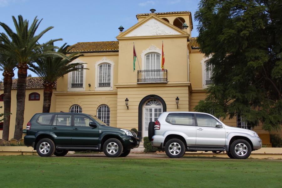  Toyota Land Cruiser 2003 года  (фото 173 из 192)